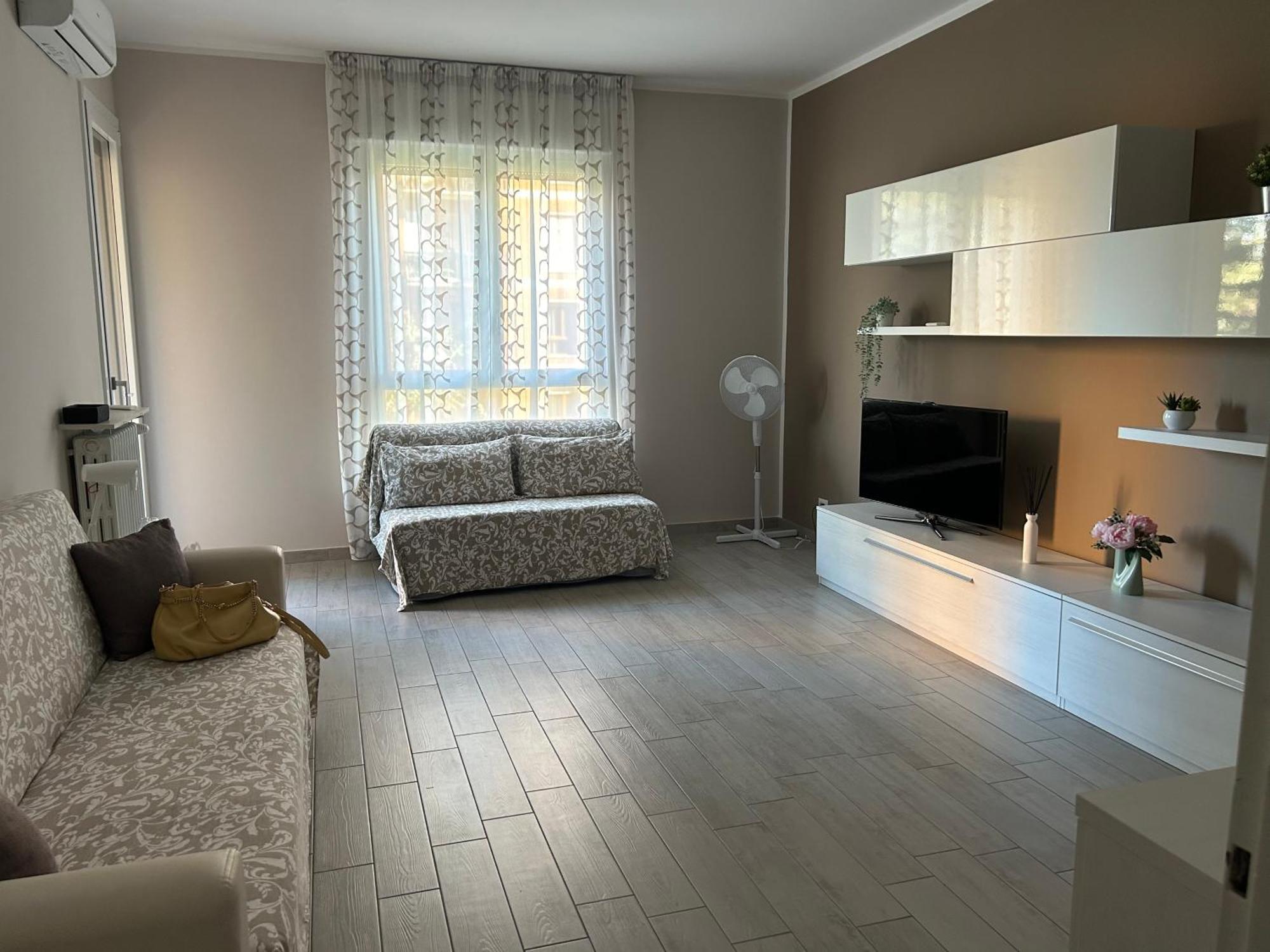 Appartamento Veronica, Per Lavoro E Relax Corsico Luaran gambar